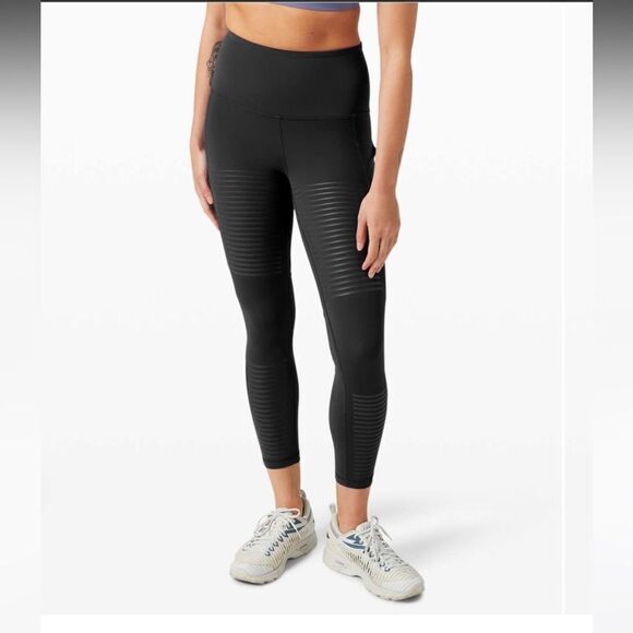 Lululemon Rogue Renegade Super High Rise Tight 25" - Picture 1 of 6